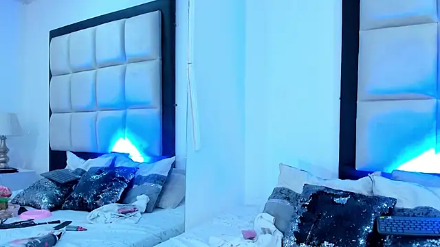 LaurenHu online show from 02/03/25, 05:51