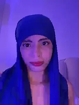 Snapshot of jhalila chatting on 10/26/25, 12:49 jhalila online show from 10/26/25, 12:49