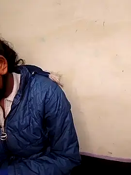 Snapshot of Angalpriya_1 chatting on 12/16/24, 07:32 Angalpriya 1 online show from 12/16/24, 07:32