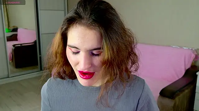 FridaCure online show from 01/05/25, 01:45