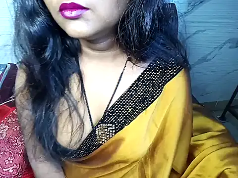 Snapshot of Muktha chatting on 01/11/25, 12:44 Muktha online show from 01/11/25, 12:44