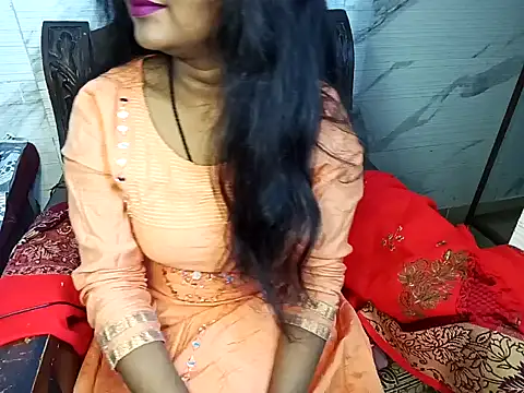 Snapshot of Muktha chatting on 01/15/25, 05:40 Muktha online show from 01/15/25, 05:40