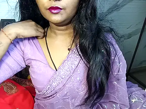 Snapshot of Muktha chatting on 01/15/25, 12:04 Muktha online show from 01/15/25, 12:04