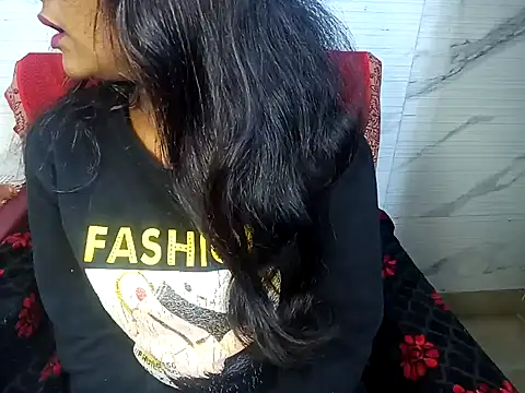 Snapshot of Muktha chatting on 01/26/25, 01:41 Muktha online show from 01/26/25, 01:41