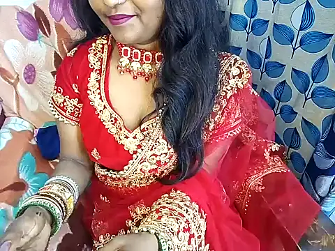 Snapshot of Muktha chatting on 01/31/25, 06:57 Muktha online show from 01/31/25, 06:57