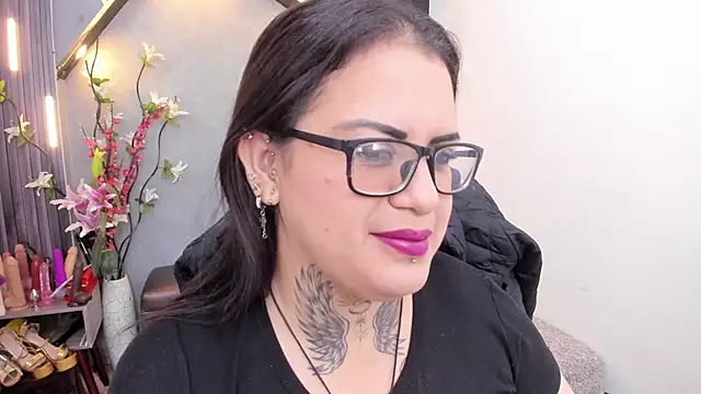 Snapshot of brigittemiller chatting on 04/15/26, 01:34 brigittemiller online show from 04/15/26, 01:34