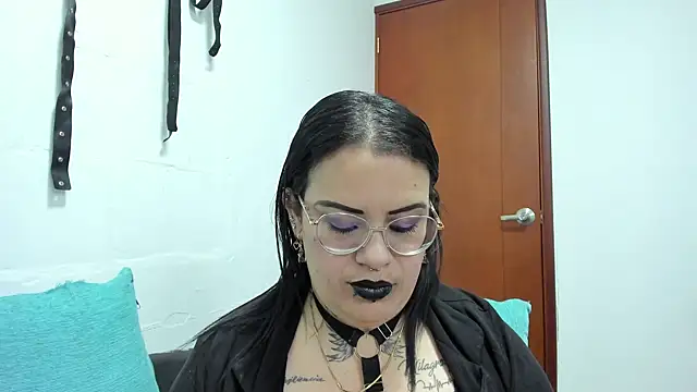 brigittemiller online show from 07/14/26, 03:00