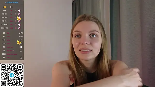 ElswythDecoursey online show from 02/02/25, 11:11