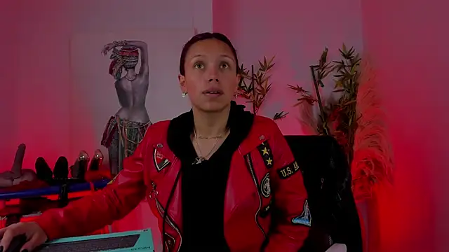 lilith-deveraux online show from 01/18/25, 12:04