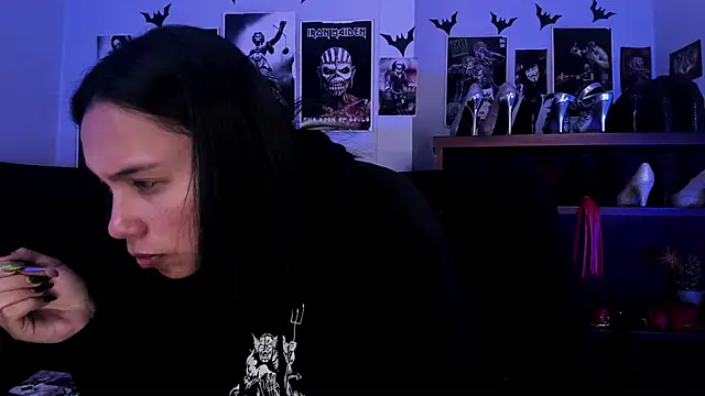 lilith-deveraux online show from 06/30/26, 04:52