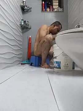 nupa230780 online show from 11/17/25, 02:06