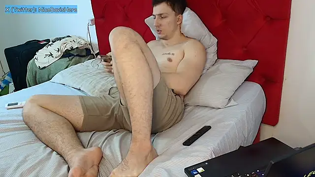 NicoDavisHere online show from 06/10/26, 08:30