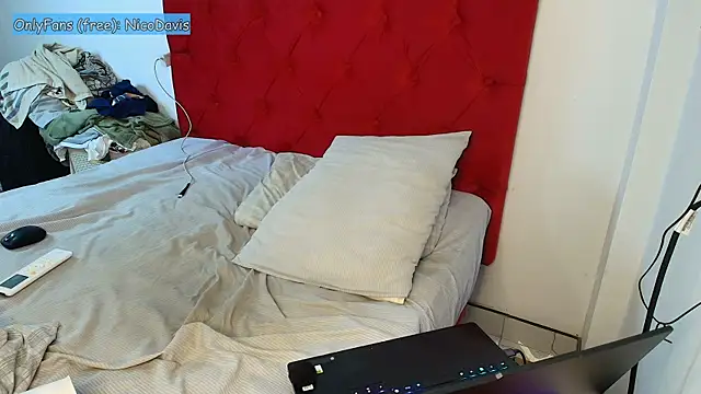 NicoDavisHere online show from 07/23/26, 01:58