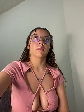  charlott dm online show from 12/04/24, 09:24