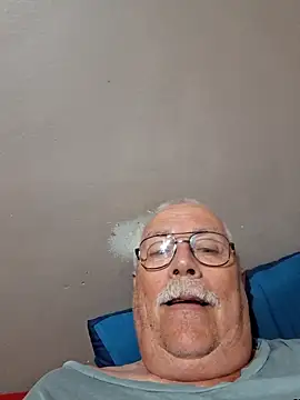 NawtyB1965 online show from 12/15/25, 03:33