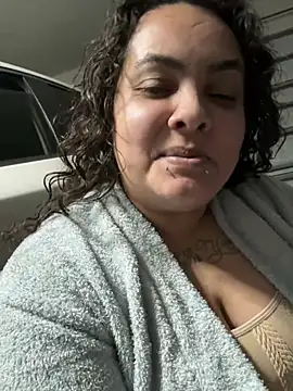 DatBishYouMiss online show from 01/23/25, 07:40