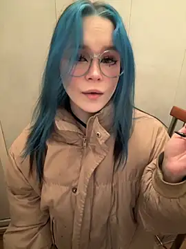 MaddisonHaas online show from 11/17/25, 12:49