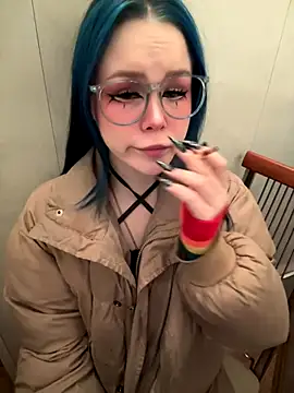 MaddisonHaas online show from 12/14/25, 01:44