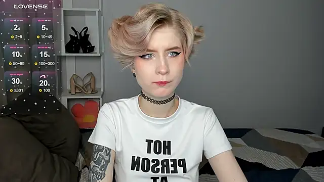 Angel Jules online show from 09/23/25, 12:46