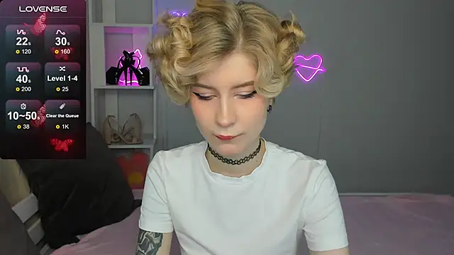 Angel Jules online show from 10/04/25, 12:19