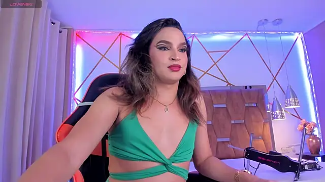 KylieVictoria online show from 03/08/25, 04:56
