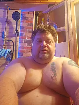 Snapshot of alienbunny chatting on 10/27/25, 03:54 alienbunny online show from 10/27/25, 03:54