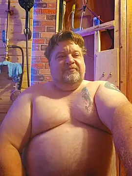 Snapshot of alienbunny chatting on 11/07/25, 04:34 alienbunny online show from 11/07/25, 04:34