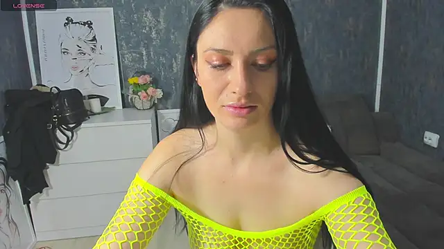 Snapshot of tequila_dream chatting on 01/07/25, 05:33 tequila dream online show from 01/07/25, 05:33