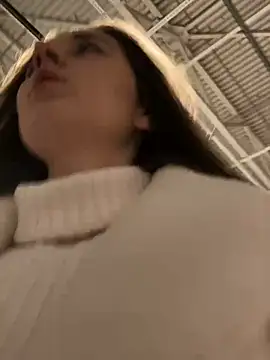 UnaMiuMiu online show from 01/11/25, 09:15
