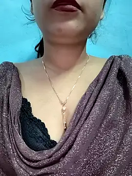 Shanaya Hotty online show from 12/03/24, 04:58