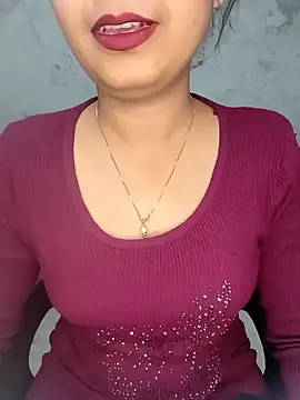 Shanaya Hotty online show from 12/25/24, 05:05