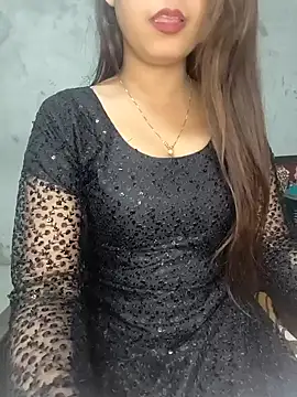 Shanaya Hotty online show from 01/09/25, 06:47