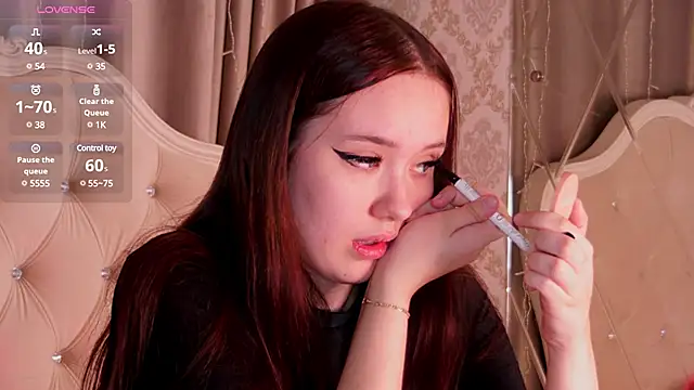 MiriaamWhite online show from 12/02/24, 04:09
