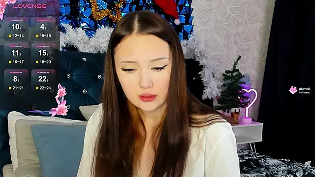 MiriaamWhite online show from 12/15/24, 04:18