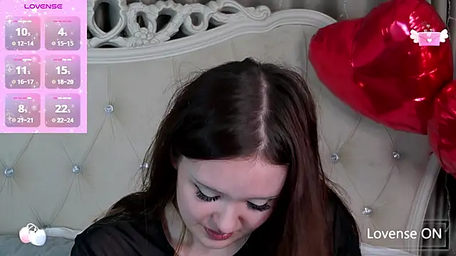 MiriaamWhite online show from 02/07/25, 02:26