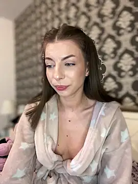Mia Ethan online show from 12/08/24, 07:11
