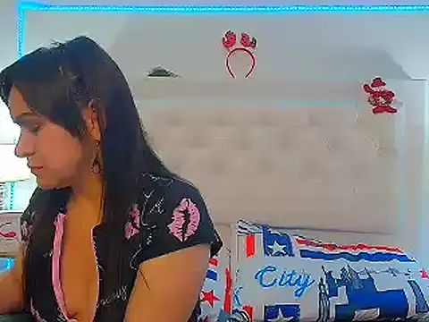 jescaoporto4 online show from 12/29/24, 01:49