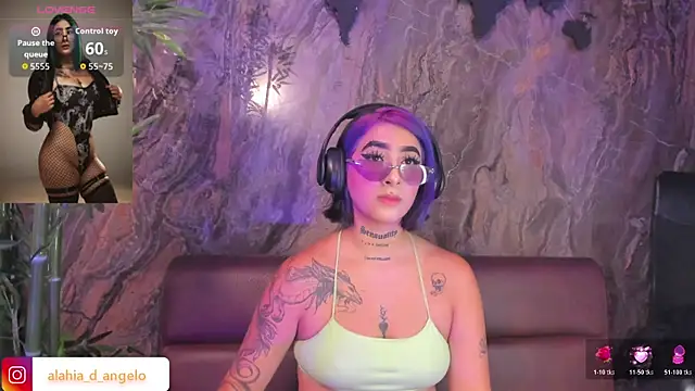Snapshot of Alahia_Dangelo chatting on 11/29/25, 06:00 Alahia Dangelo online show from 11/29/25, 06:00