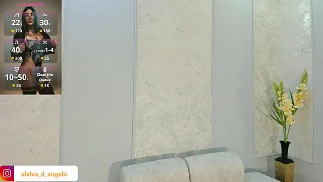 Alahia Dangelo online show from 05/16/26, 05:45