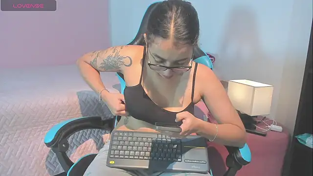  maria foxx  online show from 06/10/26, 12:04