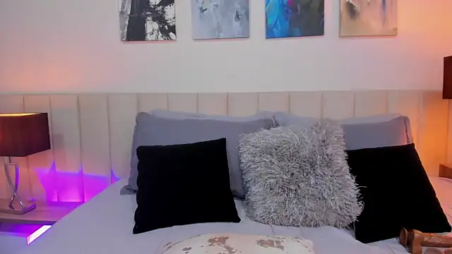 DaniRousse online show from 09/16/25, 05:36