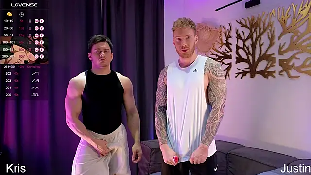 Snapshot of Justin_Hardy chatting on 11/07/25, 10:43 Justin Hardy online show from 11/07/25, 10:43