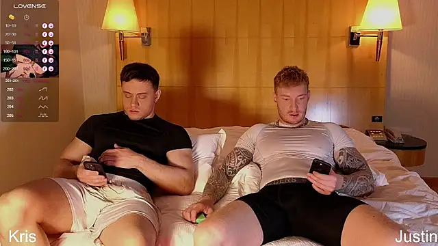 Snapshot of Justin_Hardy chatting on 11/16/25, 10:59 Justin Hardy online show from 11/16/25, 10:59