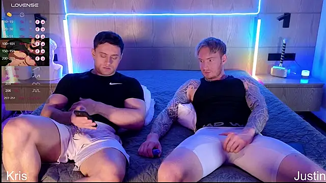 Snapshot of Justin_Hardy chatting on 11/30/25, 08:35 Justin Hardy online show from 11/30/25, 08:35