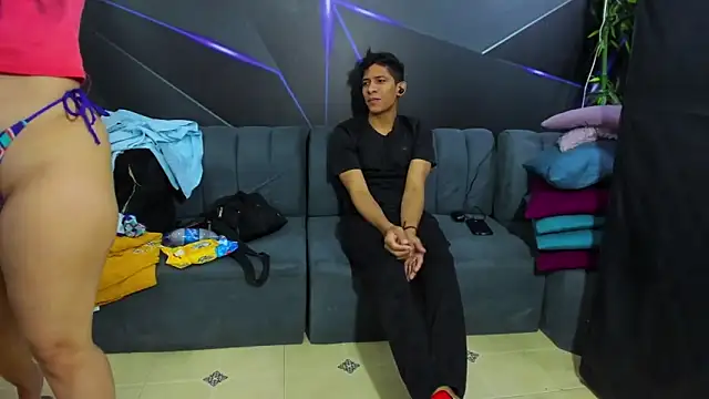 playsgirlhot online show from 12/17/25, 11:22