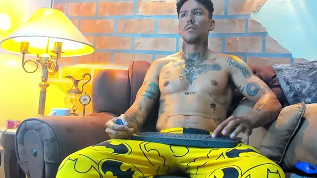 Dylanstonne online show from 02/05/25, 10:12