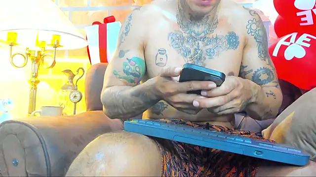 Dylanstonne online show from 02/09/25, 01:14