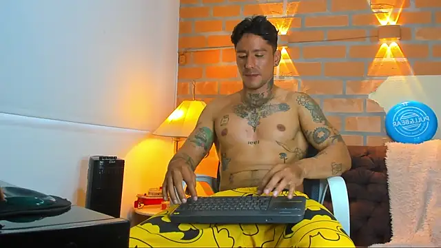 Dylanstonne online show from 02/25/25, 09:35