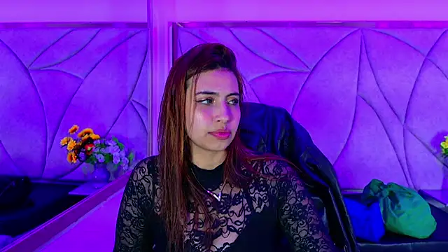 Snapshot of Tammy_Blackk chatting on 10/16/25, 04:24 Tammy Blackk online show from 10/16/25, 04:24