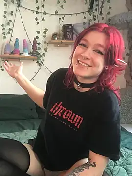 Snapshot of Mushroomsofi_ chatting on 01/18/25, 10:28 Mushroomsofi  online show from 01/18/25, 10:28